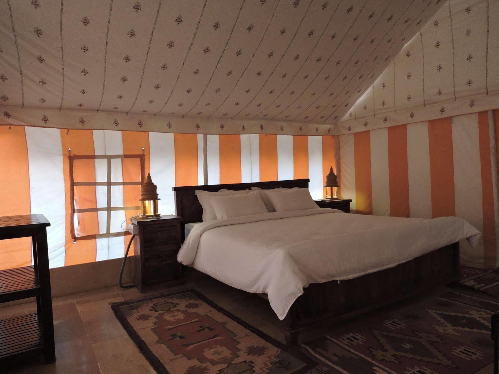 Damodra Desert Camp Jaisalmer Buitenkant foto