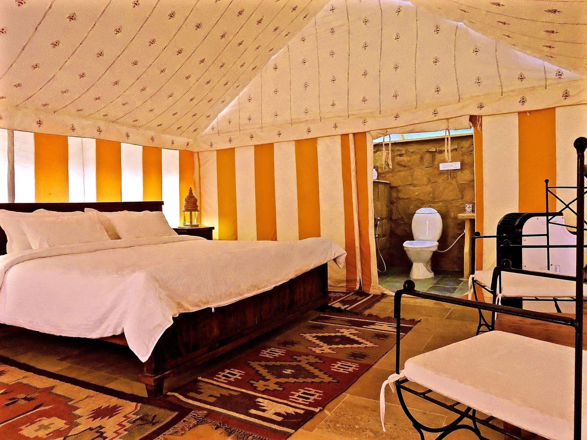 Damodra Desert Camp Jaisalmer Buitenkant foto